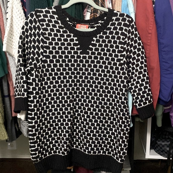 Kirna Zabete Tops - Kirna Zabete black & white short sleeve Sweater
